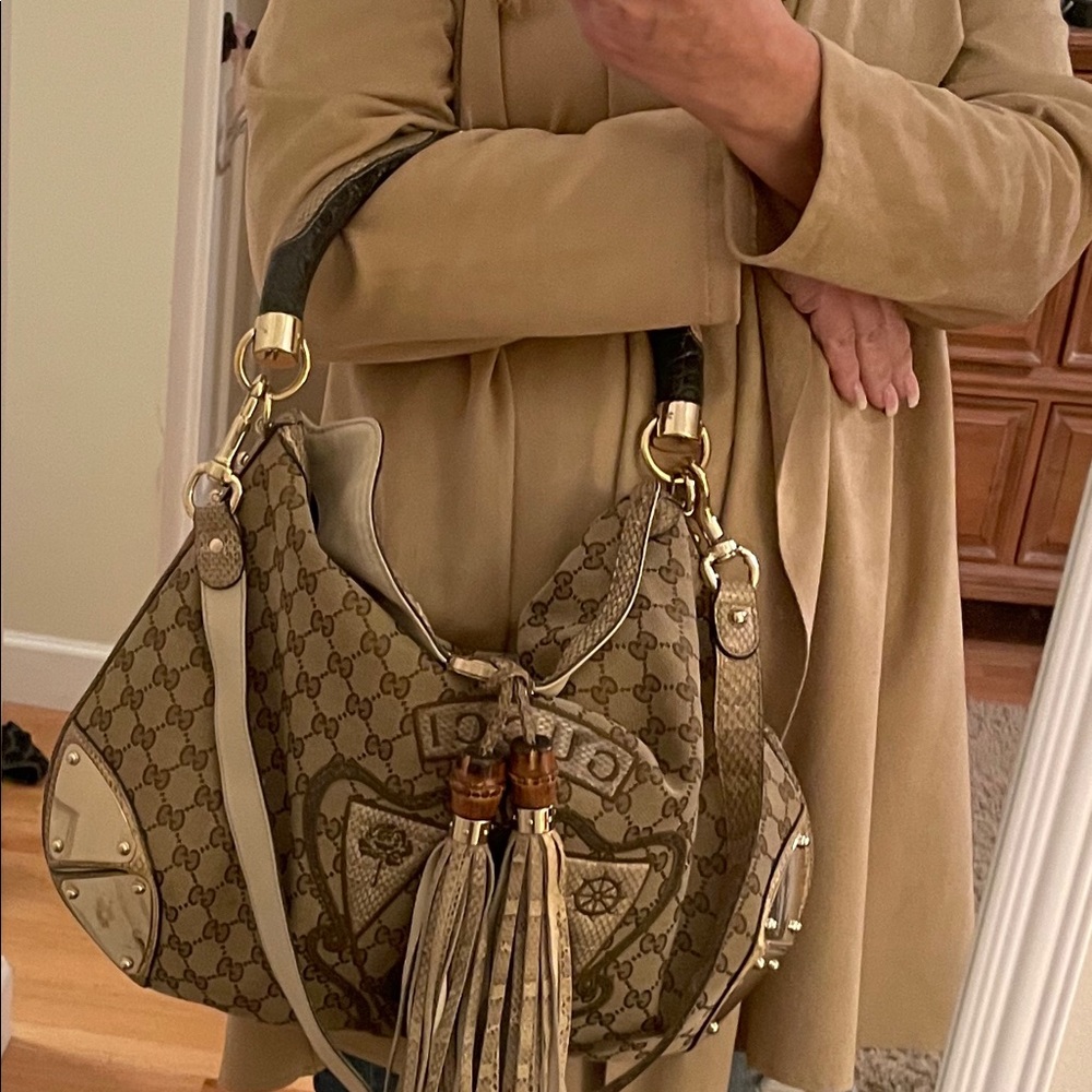 Gucci. Hobo Python, Leather Suede Interior Gorgeo… - image 3